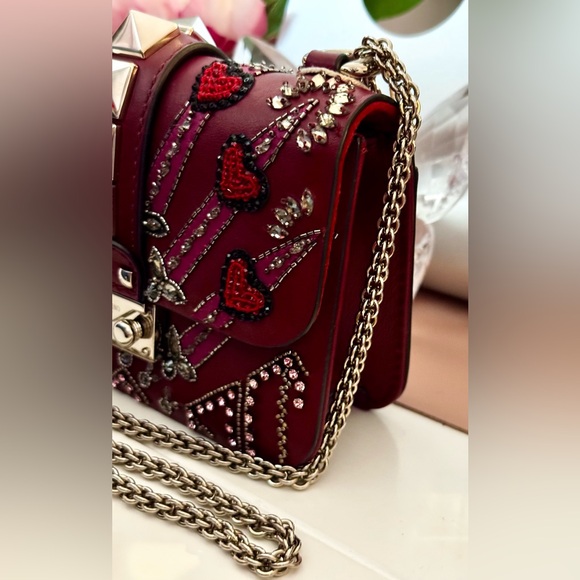 Valentino Garavani Heart Beaded Glam Lock Bag - Picture 7 of 15